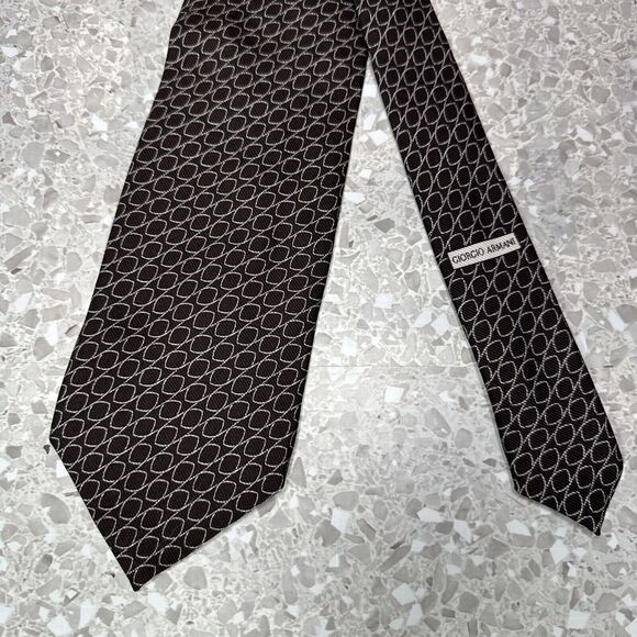 GIORGIO ARMANI Collezioni 100% Silk Tie Necktie Brown Geometric Made in Italy - Picture 9 of 9